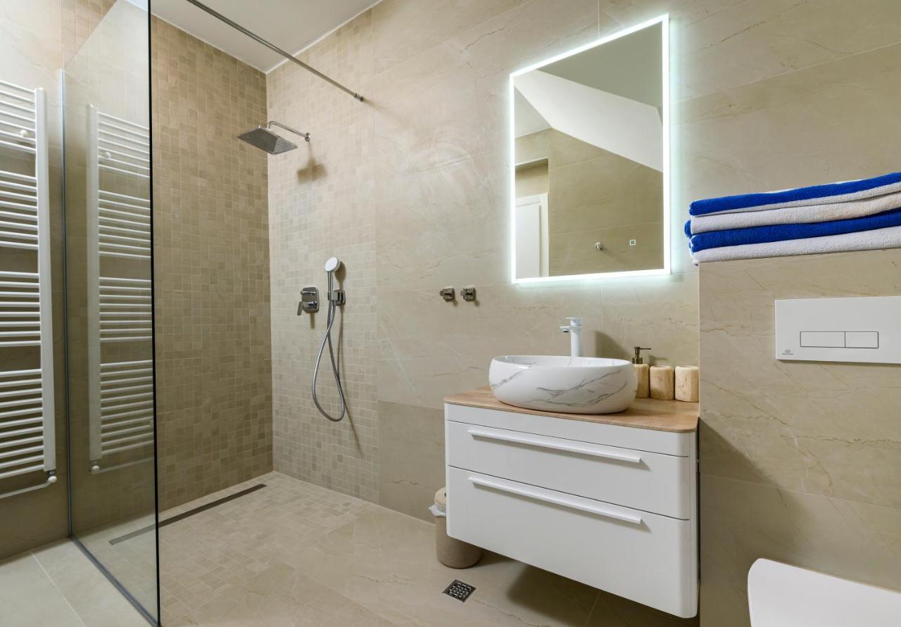 Gallery Luxury Suites & Rooms 스플리트 외부 사진